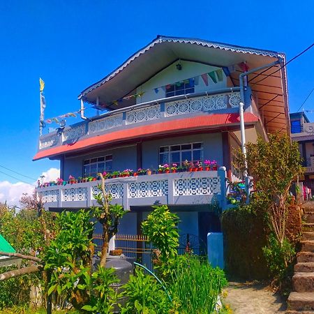 Aakeet Lyang Homestay Kurseong Exterior foto