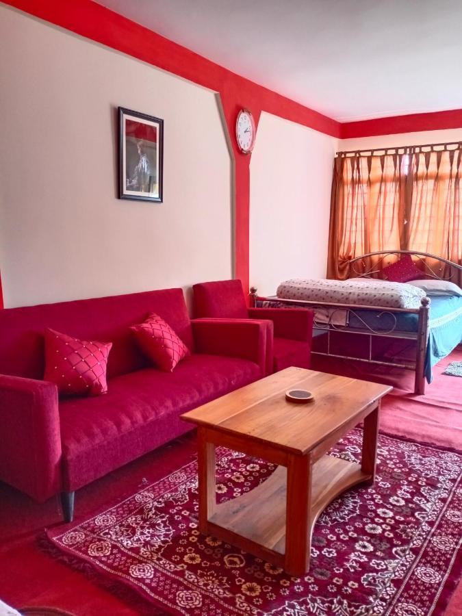 Aakeet Lyang Homestay Kurseong Exterior foto