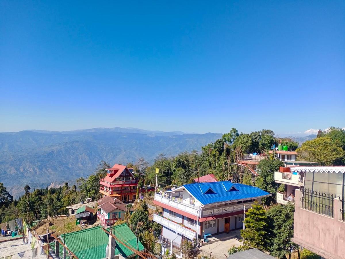 Aakeet Lyang Homestay Kurseong Exterior foto